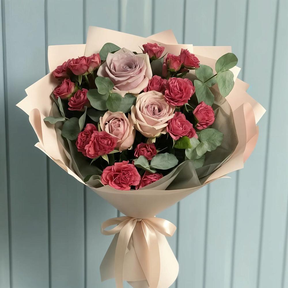 Букет цветов из: Гвоздики и Розы в Пущино