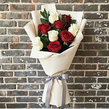 Букет цветов из:  Розы в Пущино