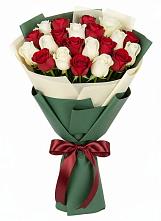 Букет Микс из красных и белых роз #REPLACE_PRED# Пущино