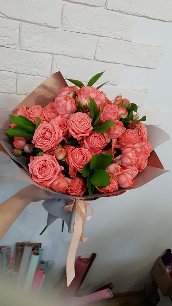 Букет цветов из: Розы в Пущино