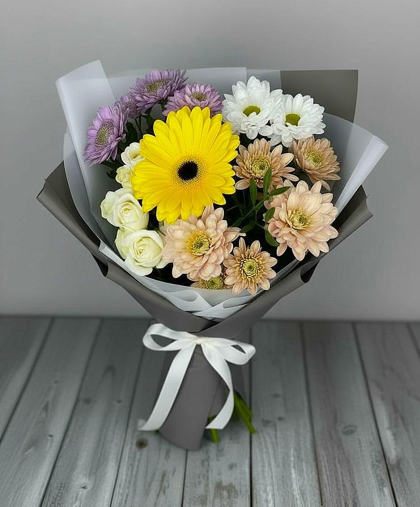 Букет цветов из: Розы, Герберы и Хризантемы в Пущино