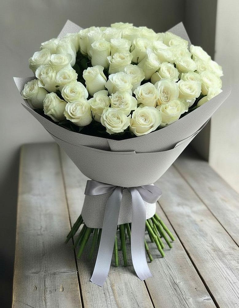 Букет 35 Белых роз в Пущино