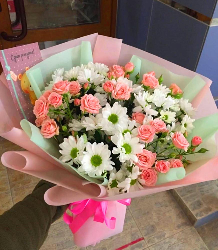 Букет цветов из: Розы и Хризантемы в Пущино