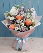 Букет цветов из:  Лизиантусы, Розы, Альстромерии и Гипсофила #REPLACE_PRED# Пущино