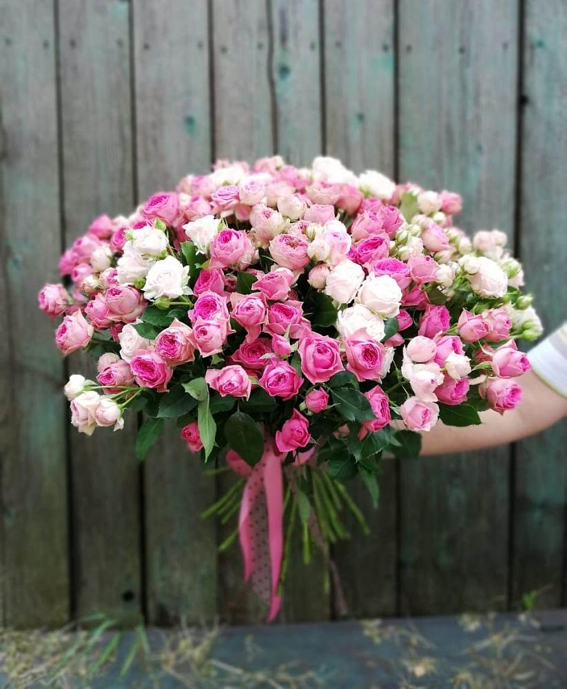 Букет Розовые кустовые розы Натали и Лав Лидия в Пущино