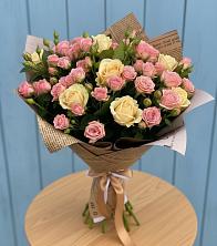 Букет цветов из:  Розы в Пущино