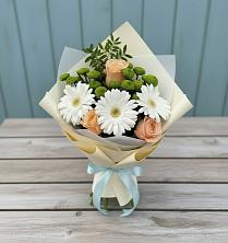 Букет цветов из:  Герберы, Розы и Хризантемы в Пущино
