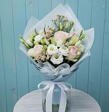Букет цветов из:  Розы и Лизиантусы #REPLACE_PRED# Пущино