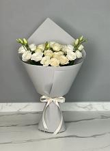 Букет цветов из:  Розы и Лизиантусы в Пущино